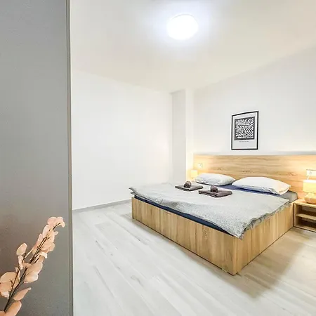 Lejlighed In Durres With Sea View Golem (Tirana)